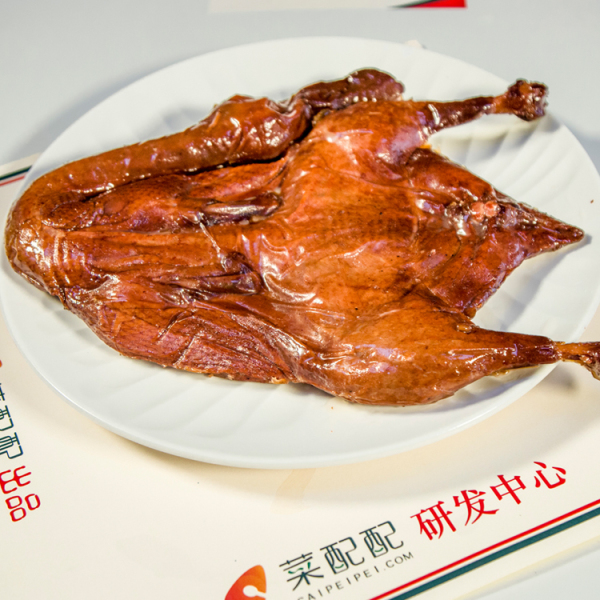 瓦缸滋味鸭 加热即可