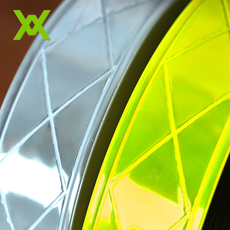 5cm width Reflective PVC tape with “X” pattern WX-TP1005