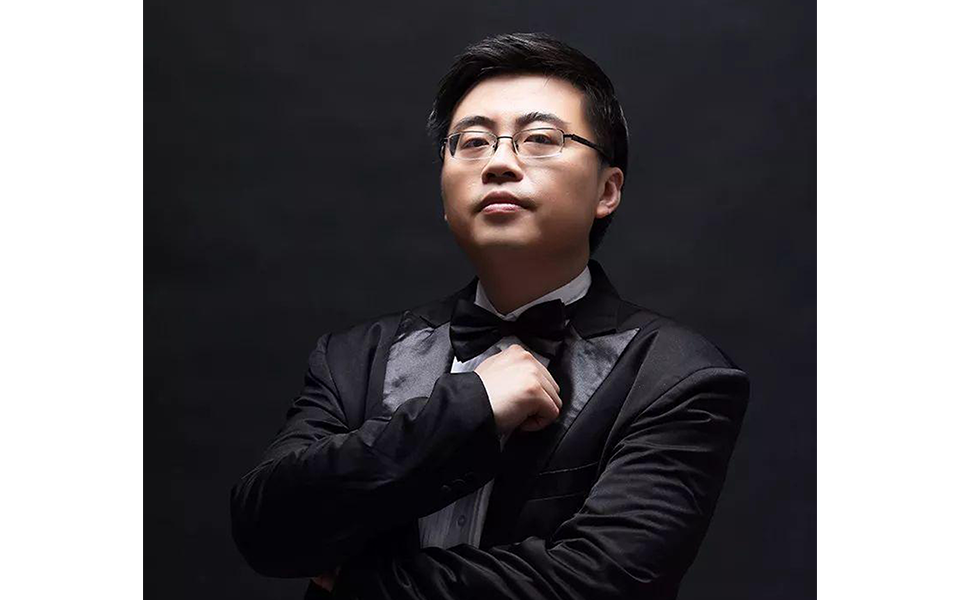 陈韵劼