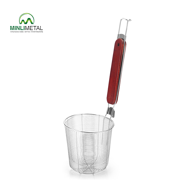 S/S Wire Mesh Strainer with Wooden Handle