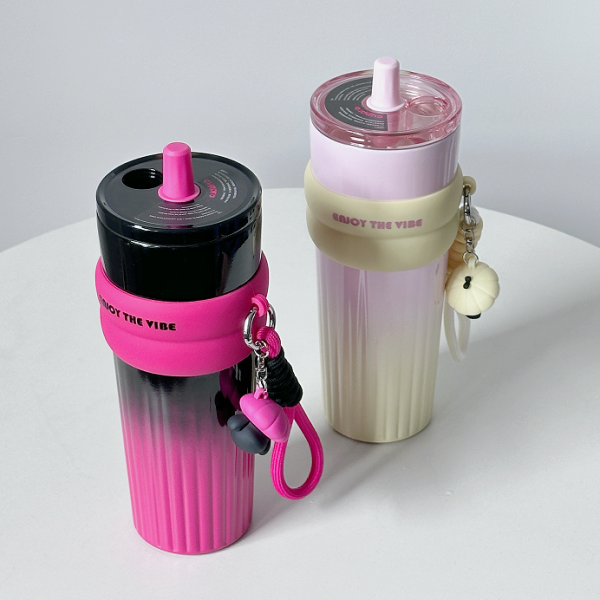 Straw Cup 