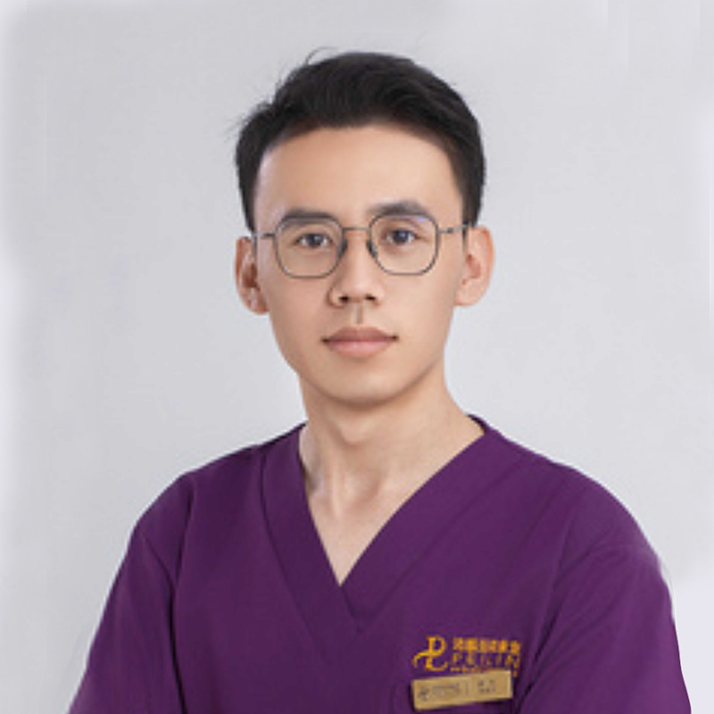 罗杰 康复治疗师