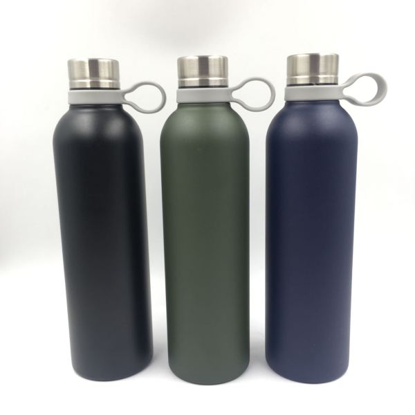 Vacuum insulated sport water bottle CP5700
