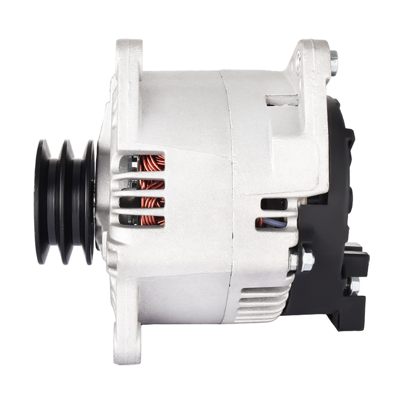 ML202 24V/80A-right-leaning2-8.5