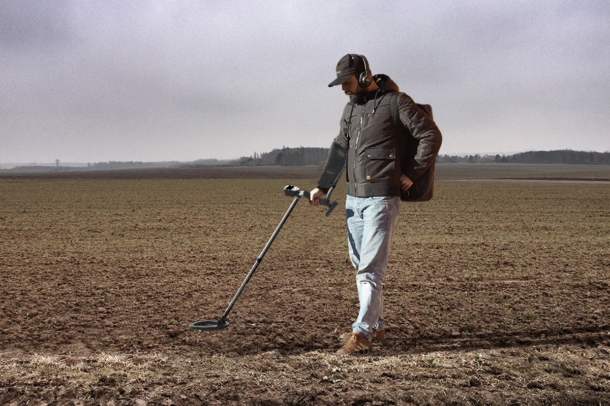 METAL DETECTOR-1.jpg