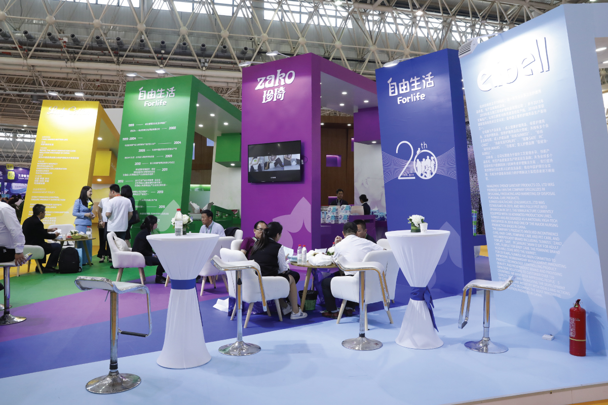 SUNKISS BOOTH-4.jpg