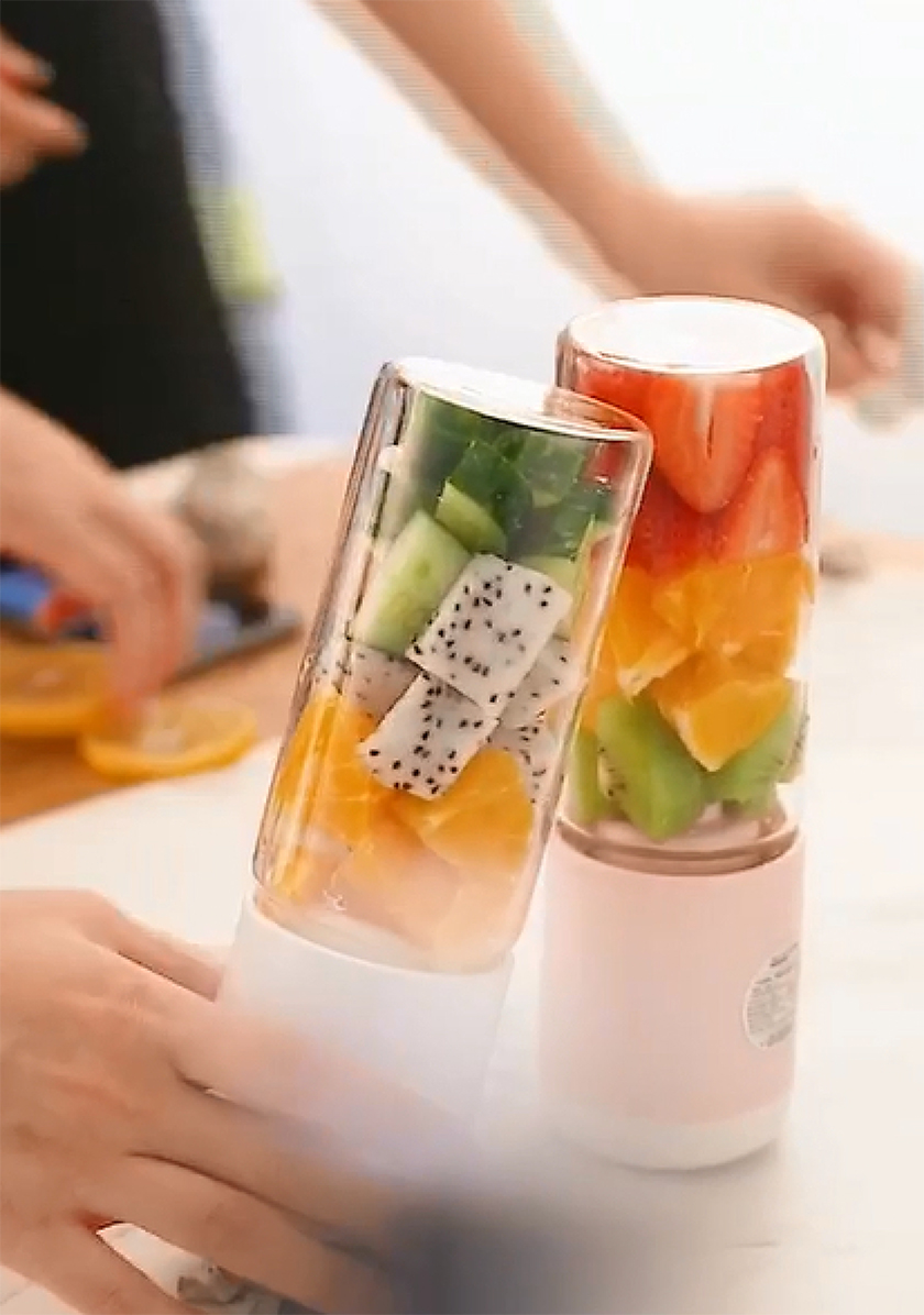 MKK-PORTABLE-BLENDER-6.jpg