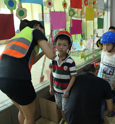 ANDER CHARITY4