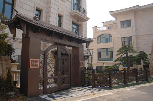 義烏黎明湖銅門 