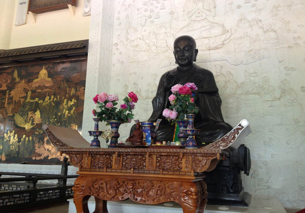 玄奘法师铜像——胡锦涛主席赠送印度的国礼 