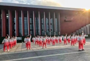 武义县武协组织世界健身气功日展演活动