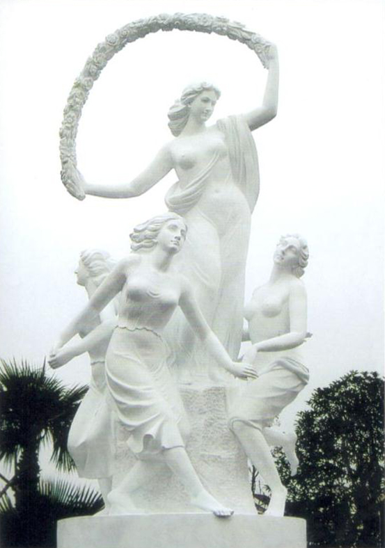 舞 高3.2米（中国石雕10-2）