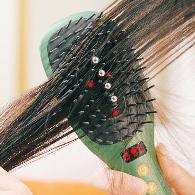 The correct method of massage comb