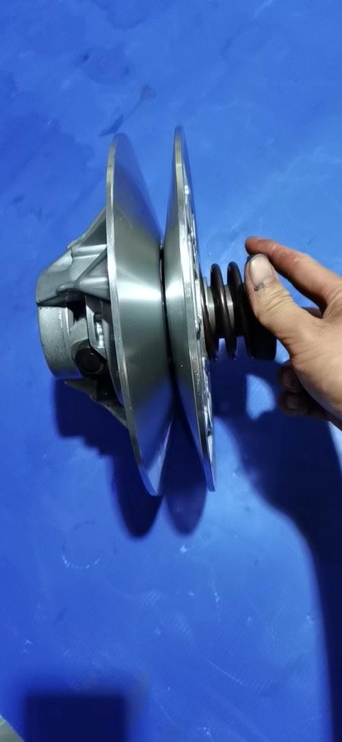 HISUN 800 Driven Wheel