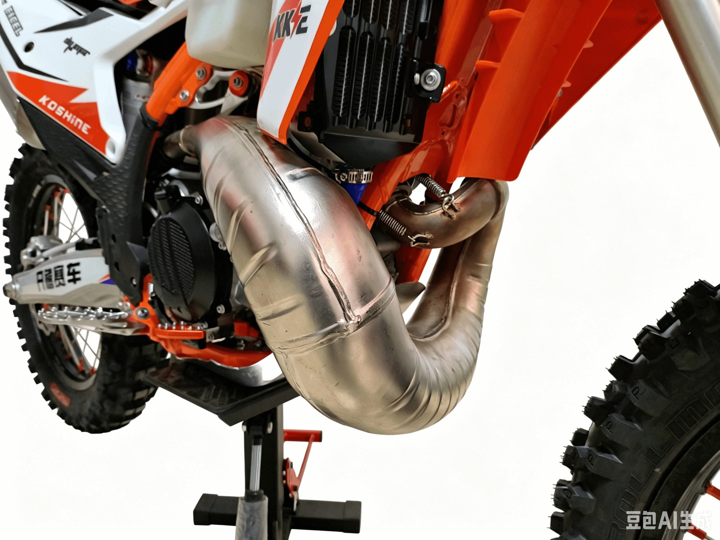 24 KN300 Motocross PRO (11).png