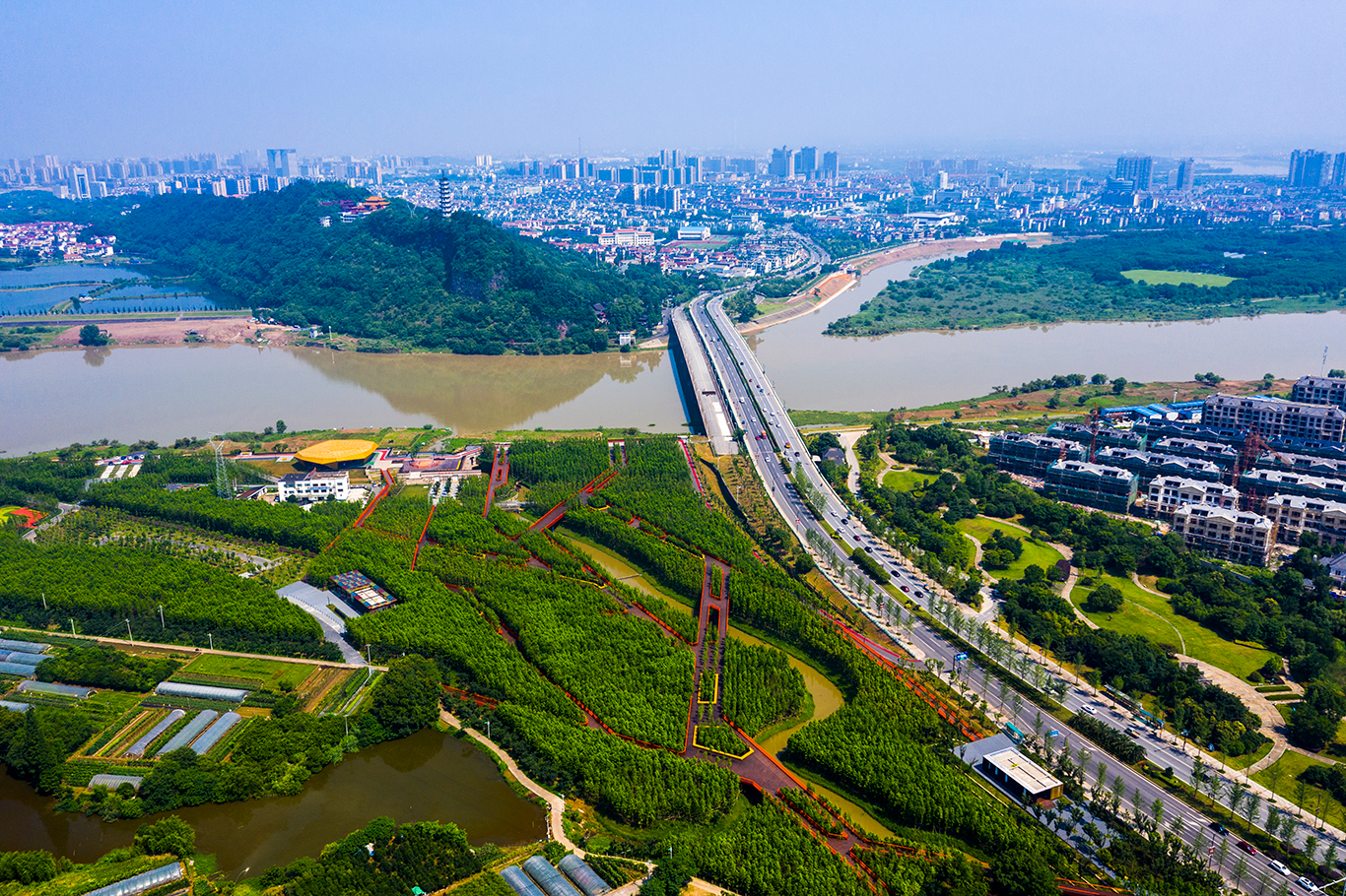 微信图片_20201012141132-缩小.jpg