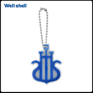 CE EN 13356 custom soft PVC promotion keychain Reflective keychain