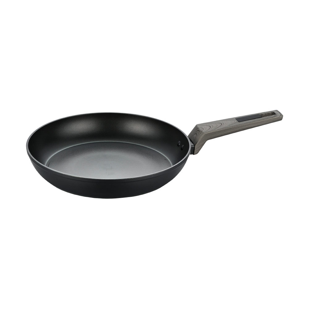 Fry pan