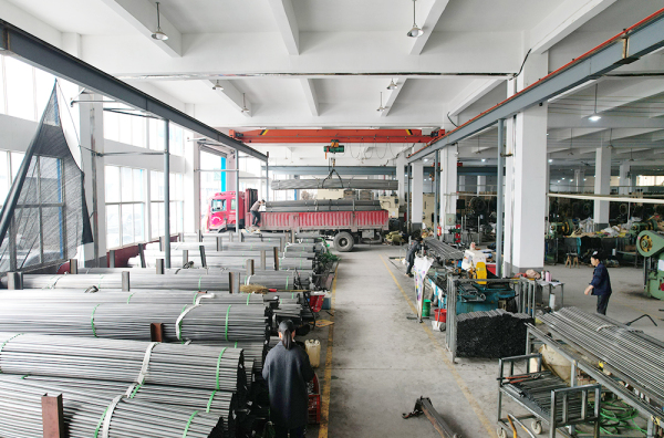 Hardware Warehouse