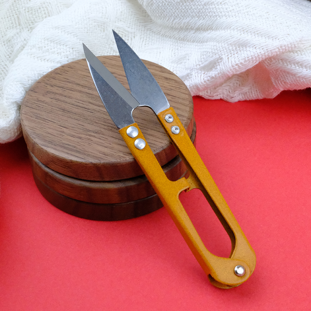 Difference between textile and office yarn cutters