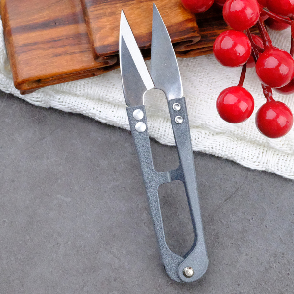 Wordless Small Yarn Scissors
